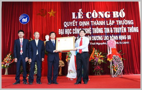 Điểm thi đại học năm 2013 ĐH Công nghệ thông tin và truyền thông 2014 2015